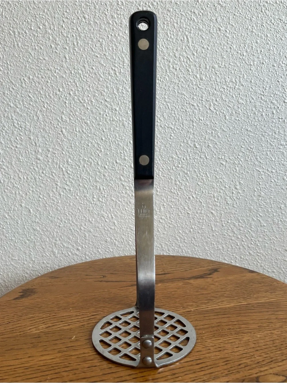 Vintage Ecko Flint Arrowhead Potato Masher
